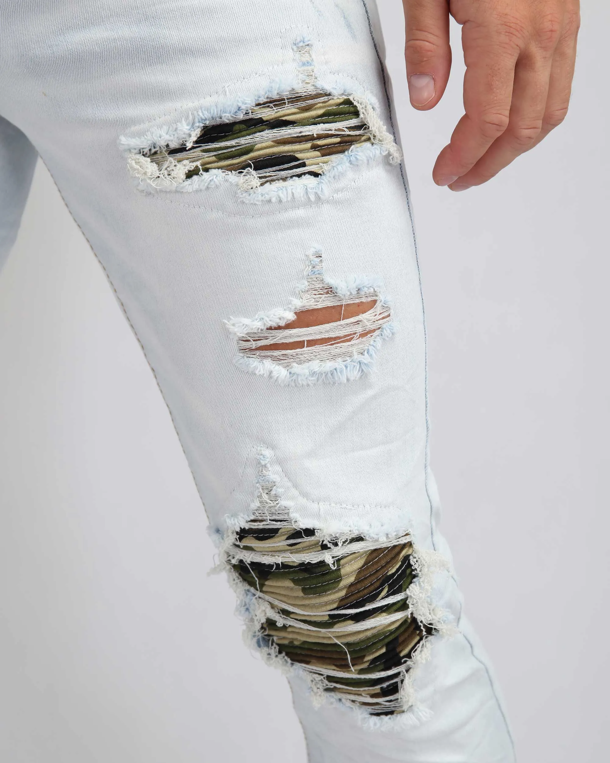 Light Wash Ripped Blue Jeans with Camouflage Patch-Mexico Local Delivery
