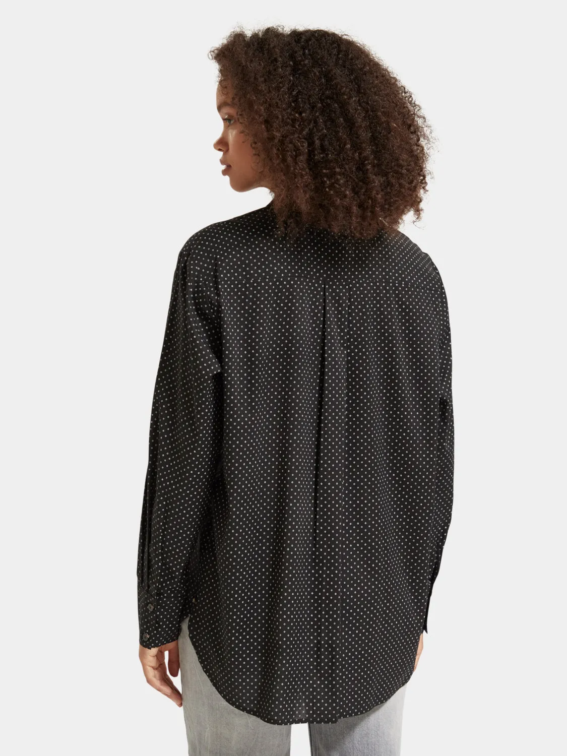 Relaxed-fit buttoned shirt
