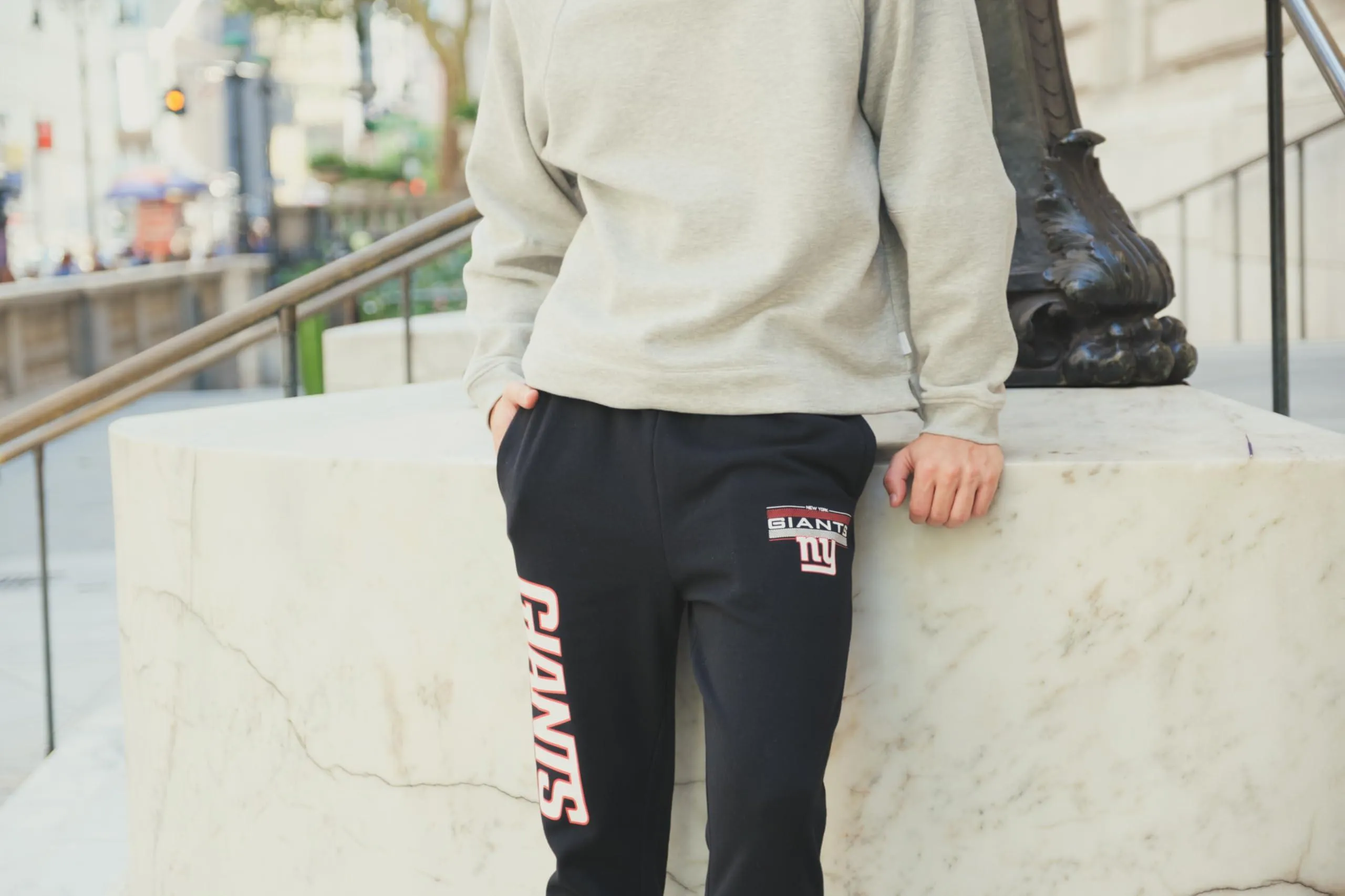 Ultra Game NFL Official Adults Super Soft Game Day Jogger Sweatpants - Unisex, Tampa Bay Buccaneers, Black|Tampa Bay Buccaneers
