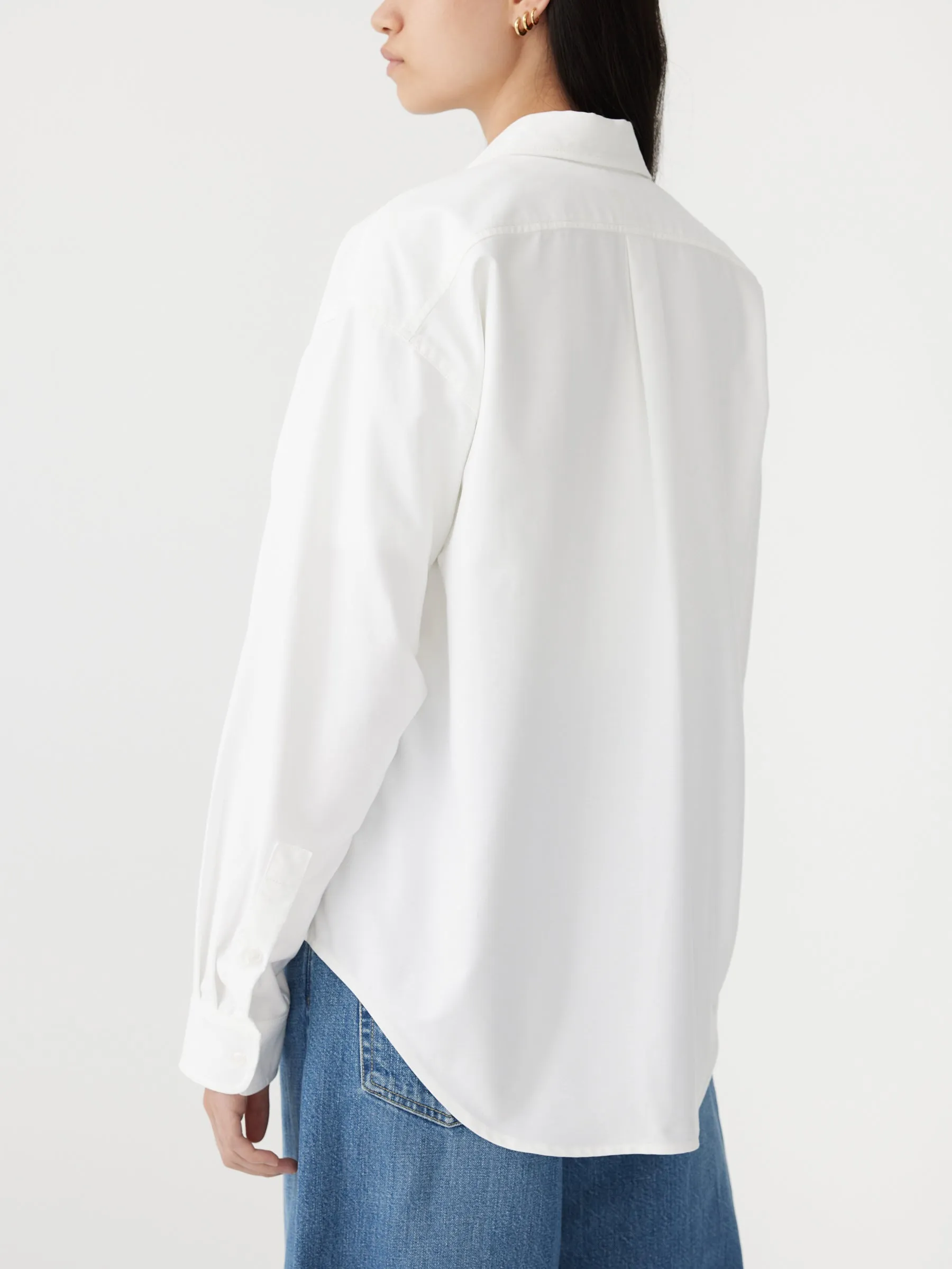 universal oversized shirt