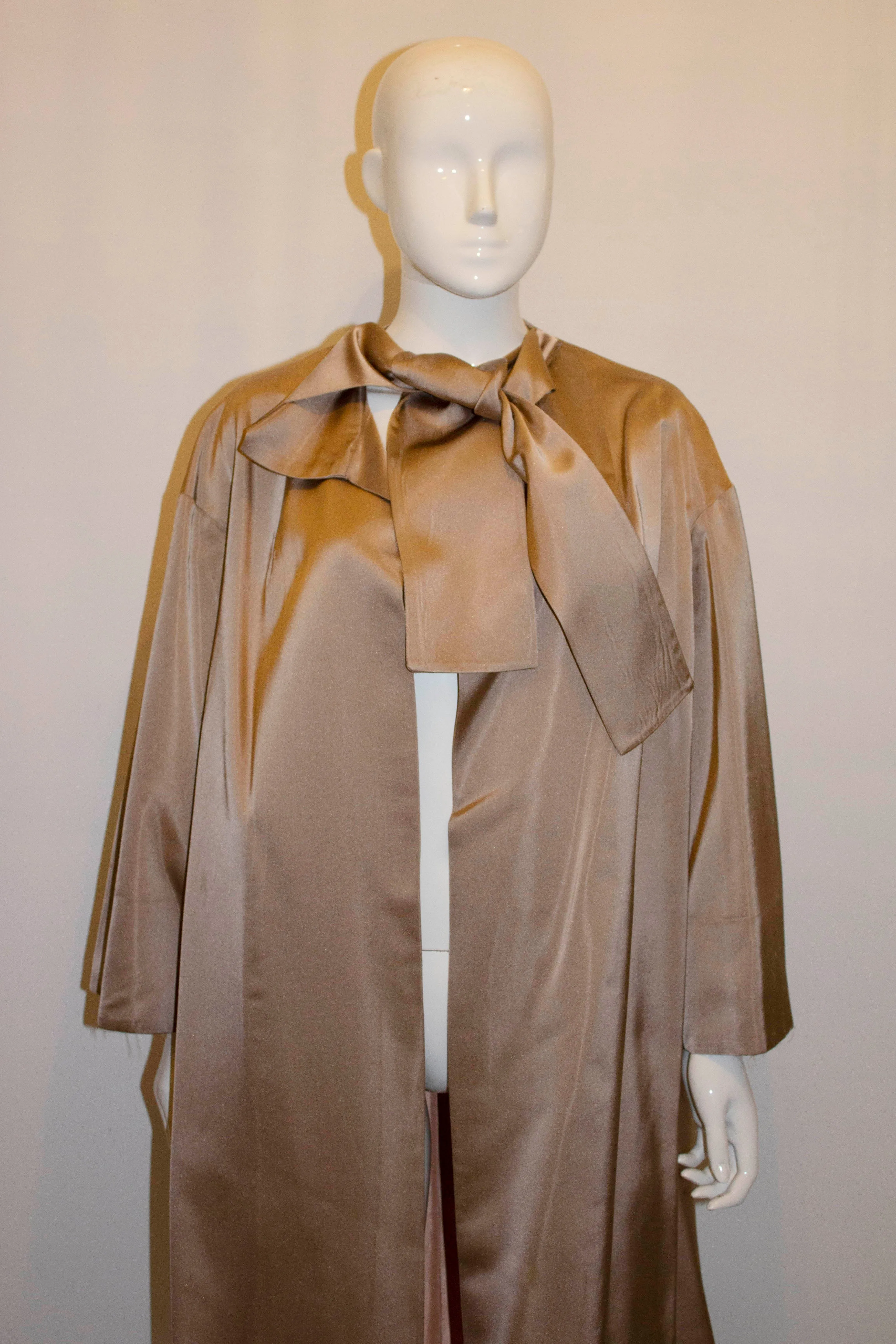 Vintage Doree Leventhal Satin Duster Coat