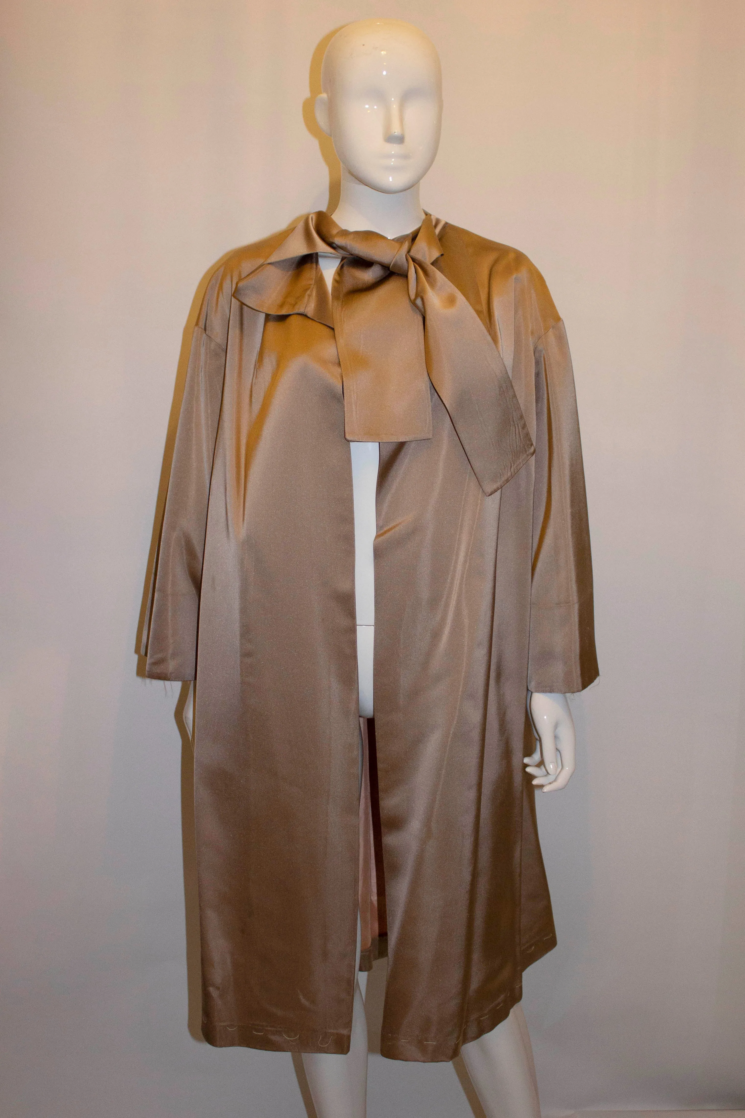 Vintage Doree Leventhal Satin Duster Coat