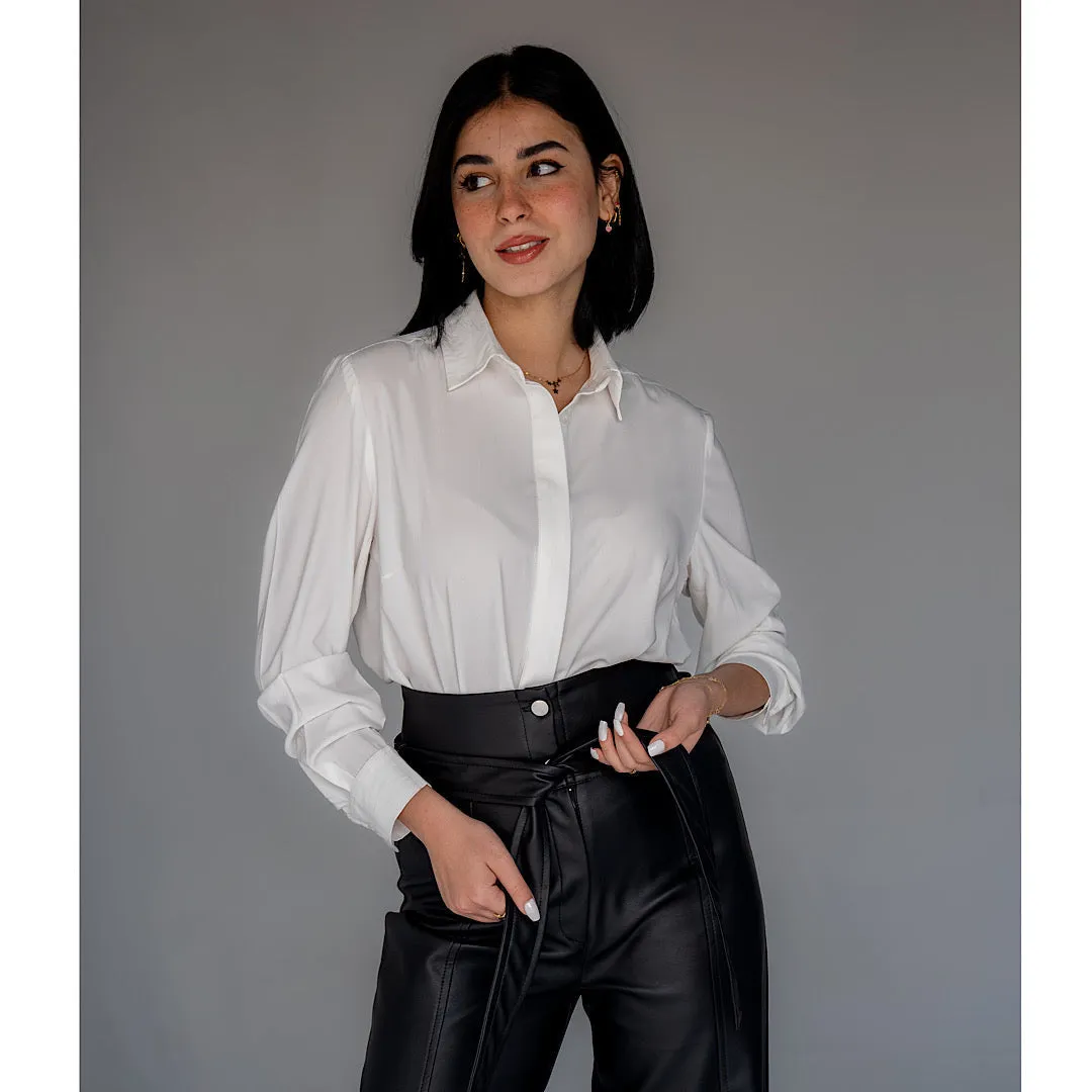 White crepe basic buttoned shirt